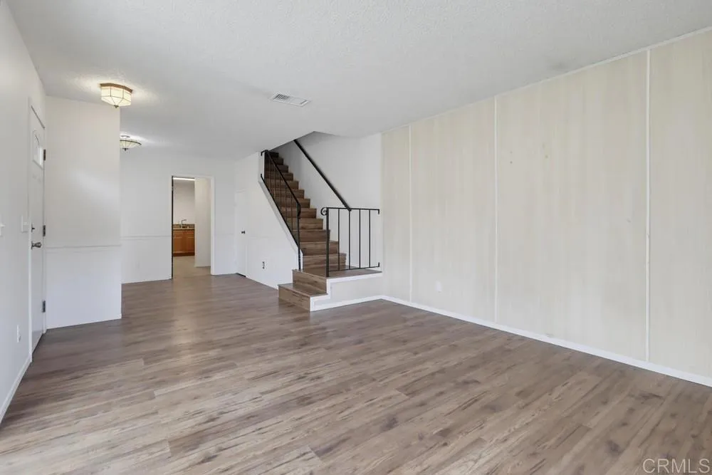 9604 Kumquat Drive Lakeside, CA 92040