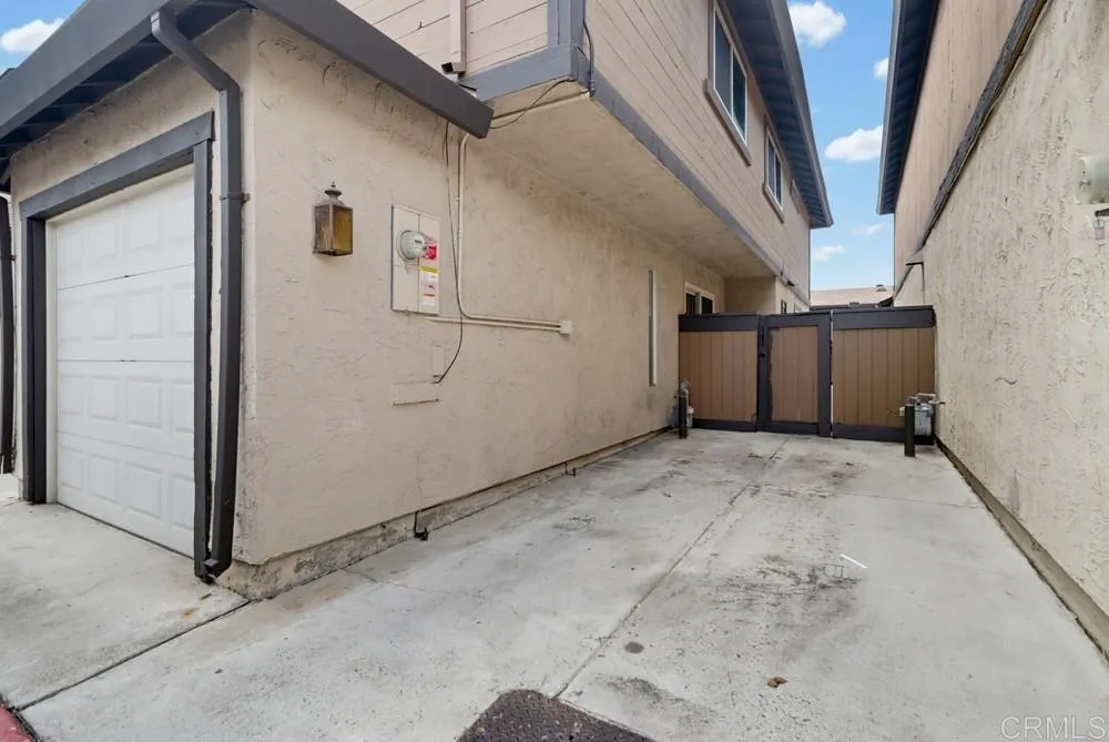 9604 Kumquat Drive Lakeside, CA 92040