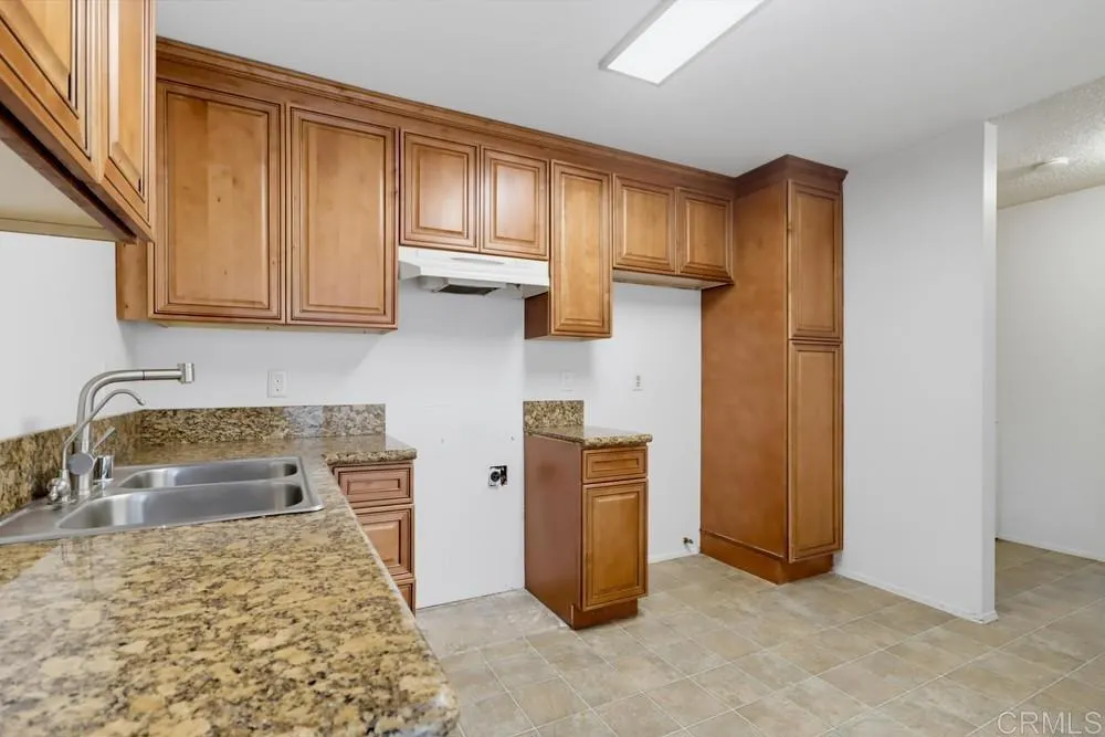 9604 Kumquat Drive Lakeside, CA 92040