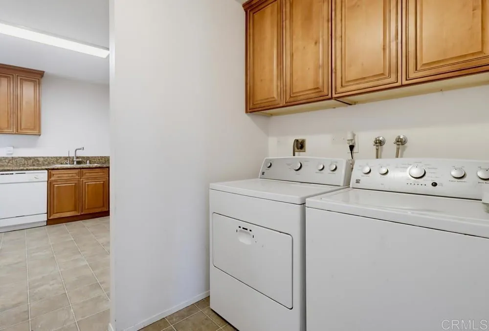 9604 Kumquat Drive Lakeside, CA 92040