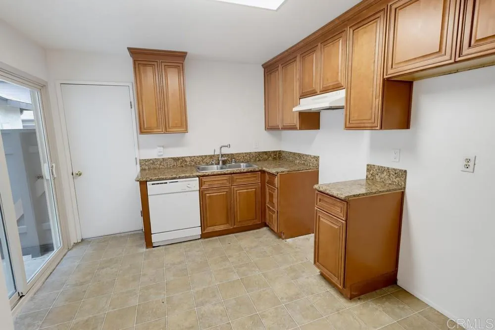 9604 Kumquat Drive Lakeside, CA 92040