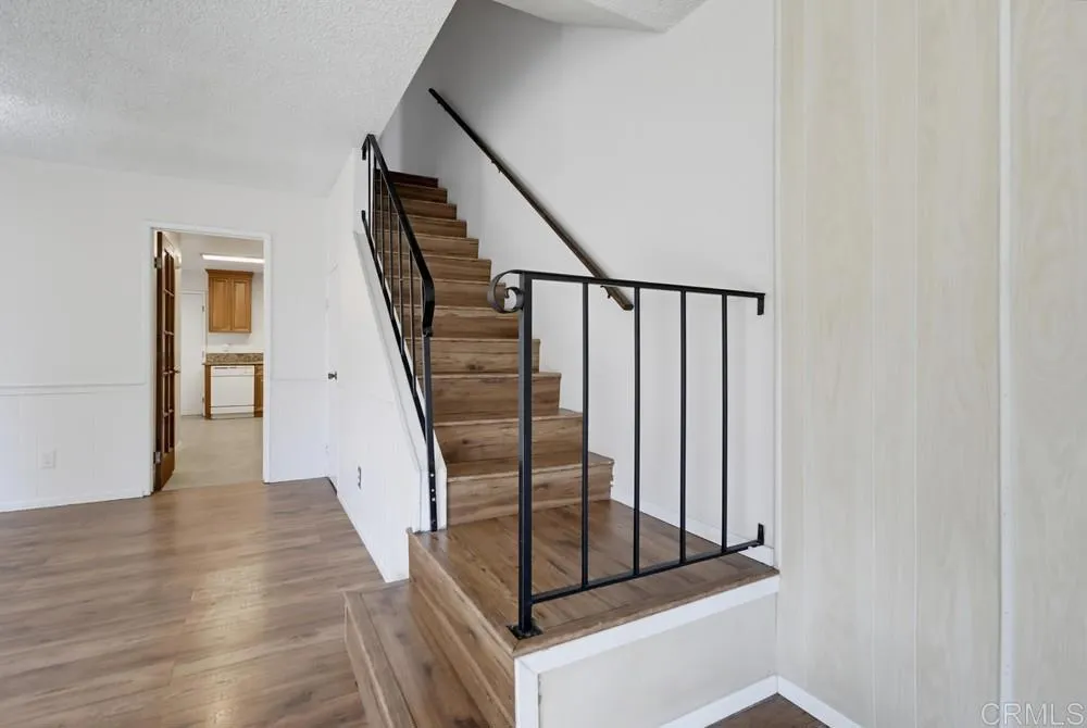 9604 Kumquat Drive Lakeside, CA 92040