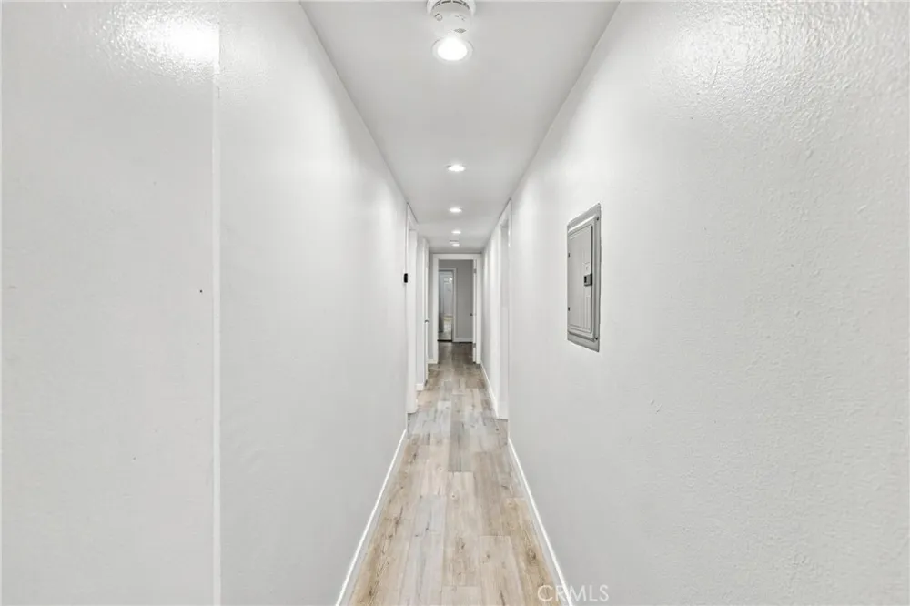 5354 Lindley Avenue #209 Encino, CA 91316