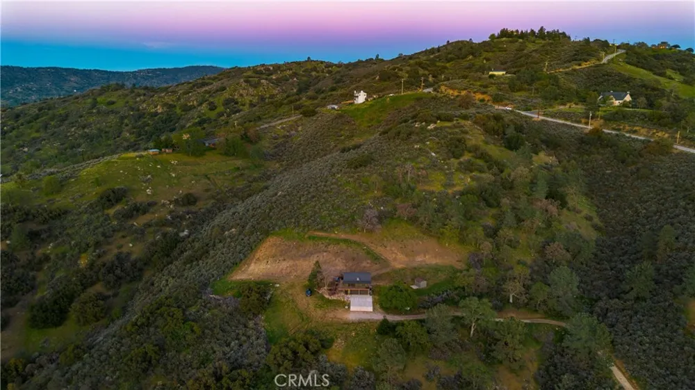 29801 Skyline Street Tehachapi, CA 93561