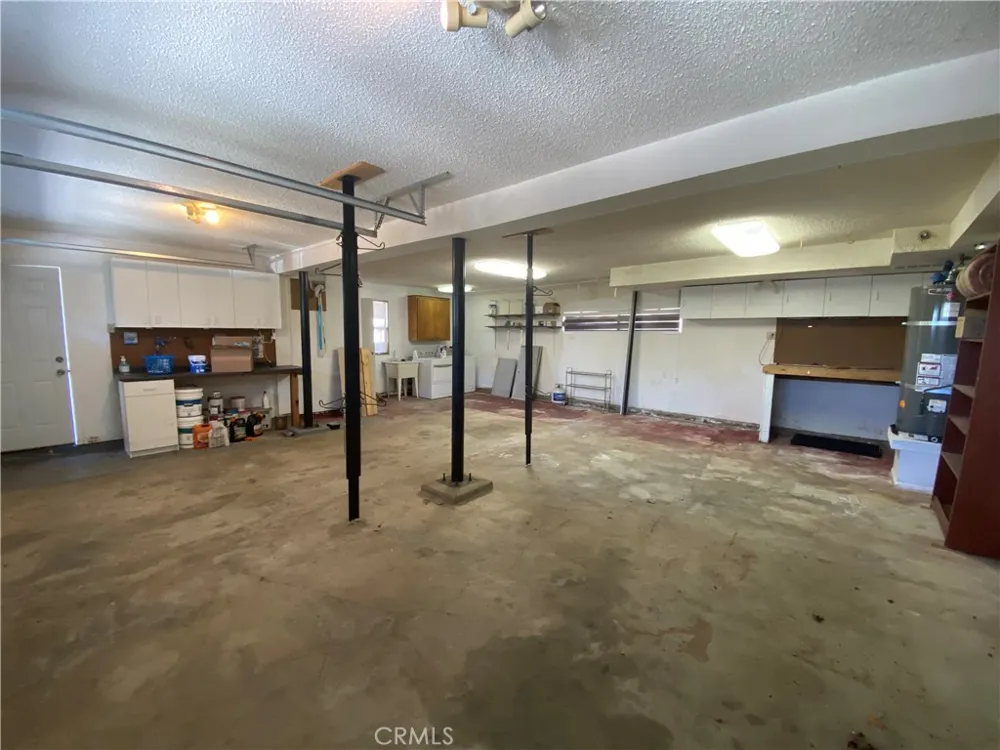 29801 Skyline Street Tehachapi, CA 93561