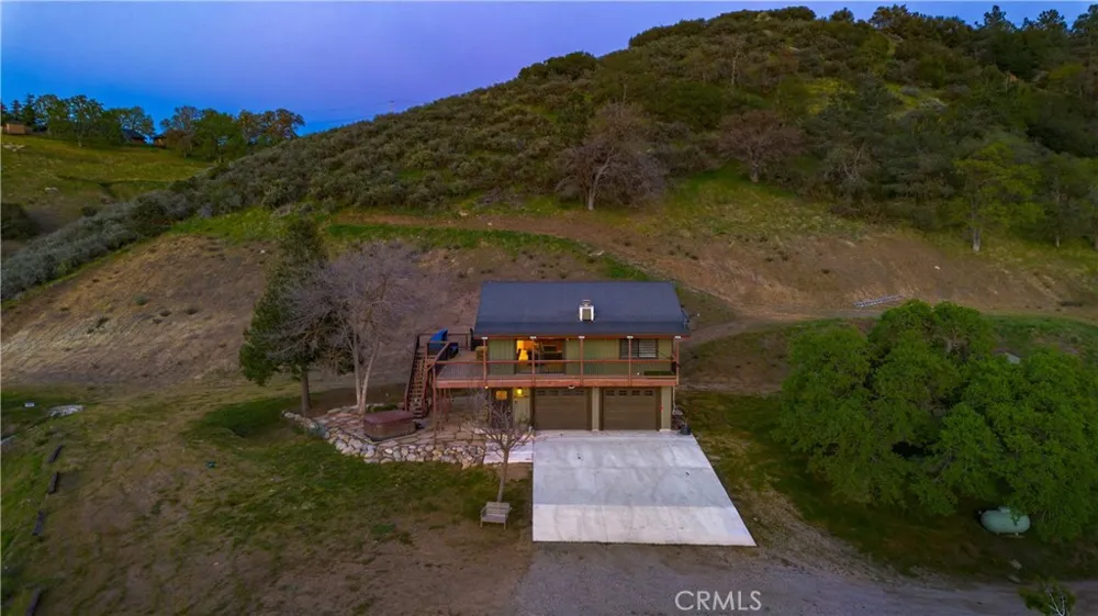 29801 Skyline Street Tehachapi, CA 93561