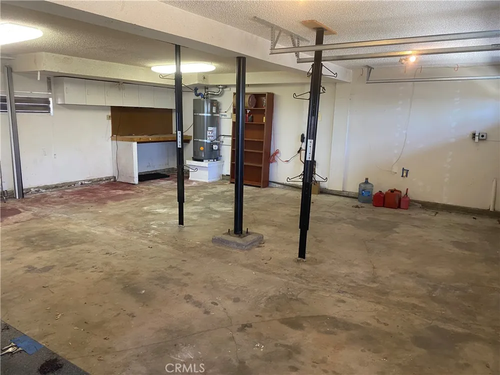 29801 Skyline Street Tehachapi, CA 93561