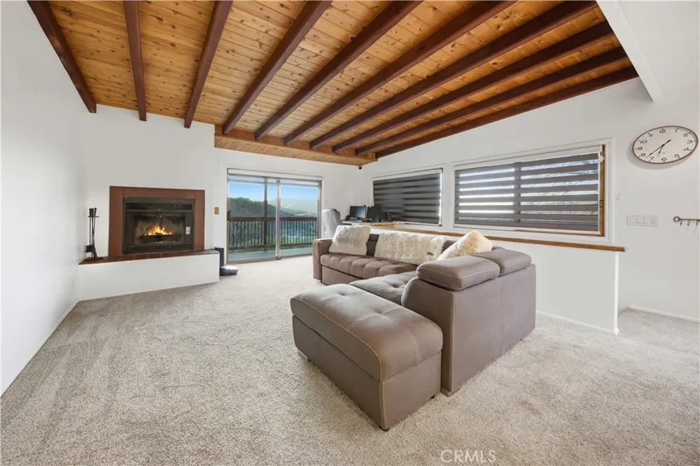 29801 Skyline Street Tehachapi, CA 93561