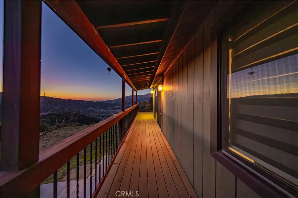 29801 Skyline Street Tehachapi, CA 93561