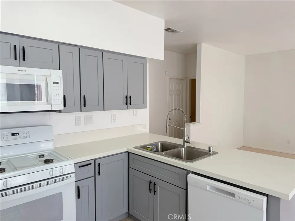 36547 Caleandra Street Palmdale, CA 93552
