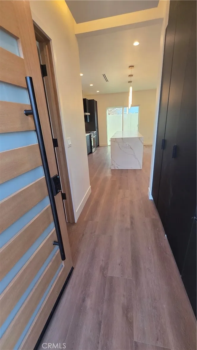 22730 Mariano Street Woodland Hills, CA 91367