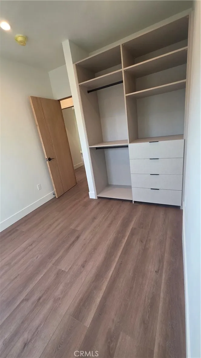 22730 Mariano Street Woodland Hills, CA 91367