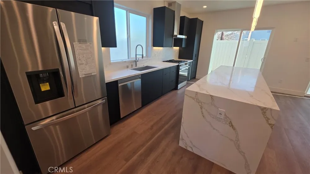 22730 Mariano Street Woodland Hills, CA 91367