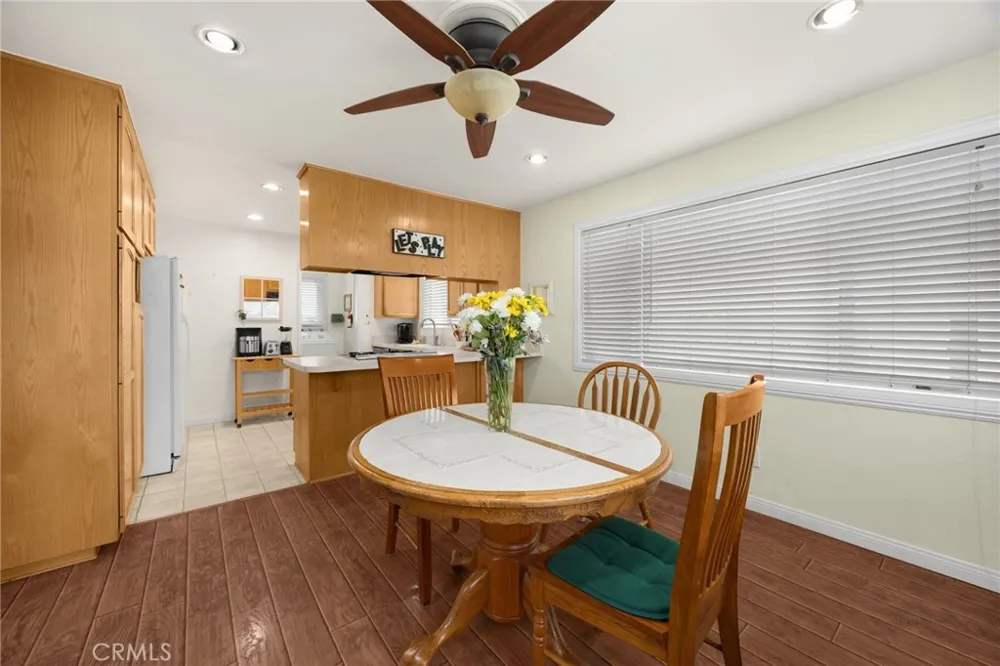 12526 Chadwell Street Lakewood, CA 90715