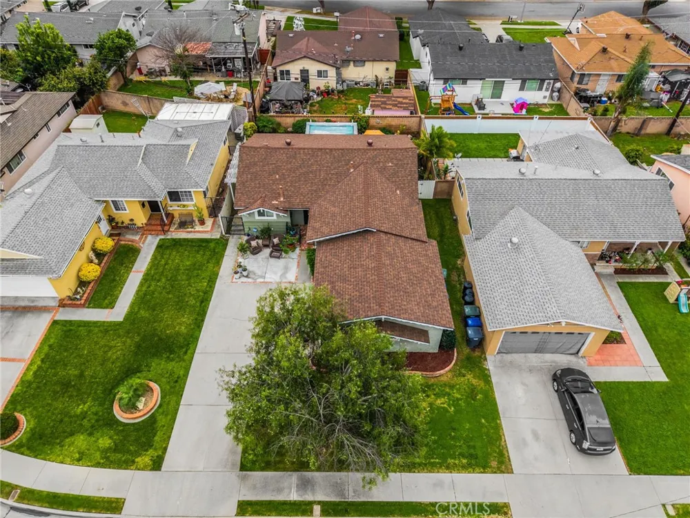 12526 Chadwell Street Lakewood, CA 90715