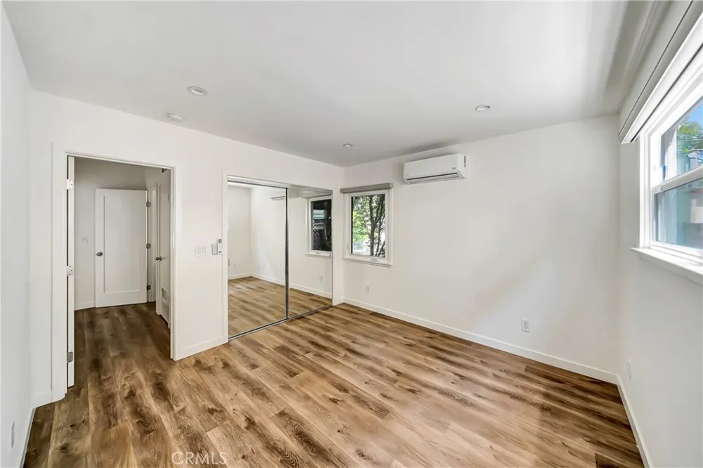 5840 Coldwater Canyon Ave #2 Valley Village, CA 91607