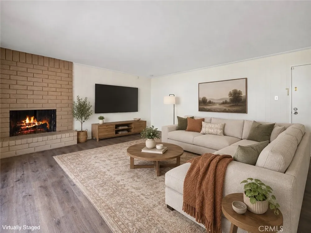 6741 Buffalo Avenue Valley Glen, CA 91401