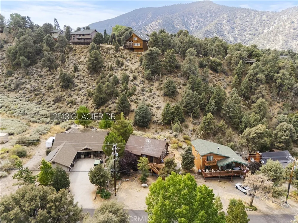 2513 Glacier Drive Frazier Park, CA 93225