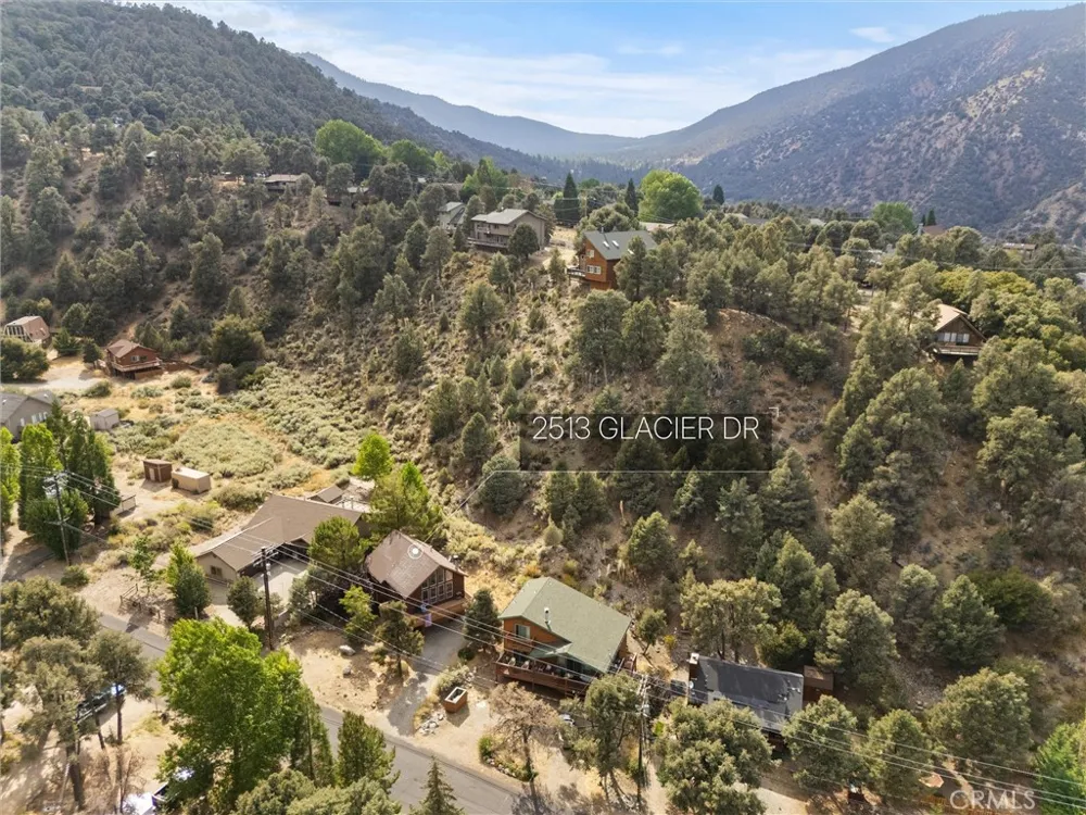 2513 Glacier Drive Frazier Park, CA 93225