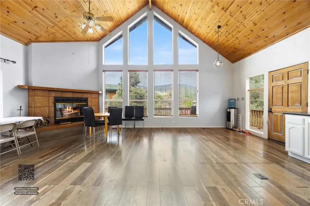 2513 Glacier Drive Frazier Park, CA 93225