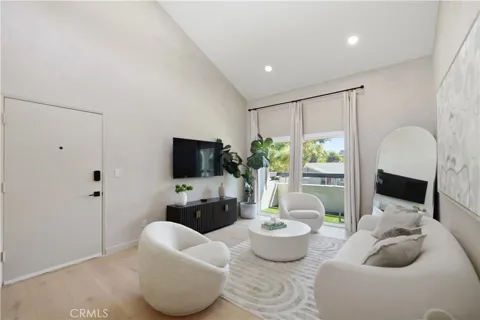 25039 Peachland Avenue #204