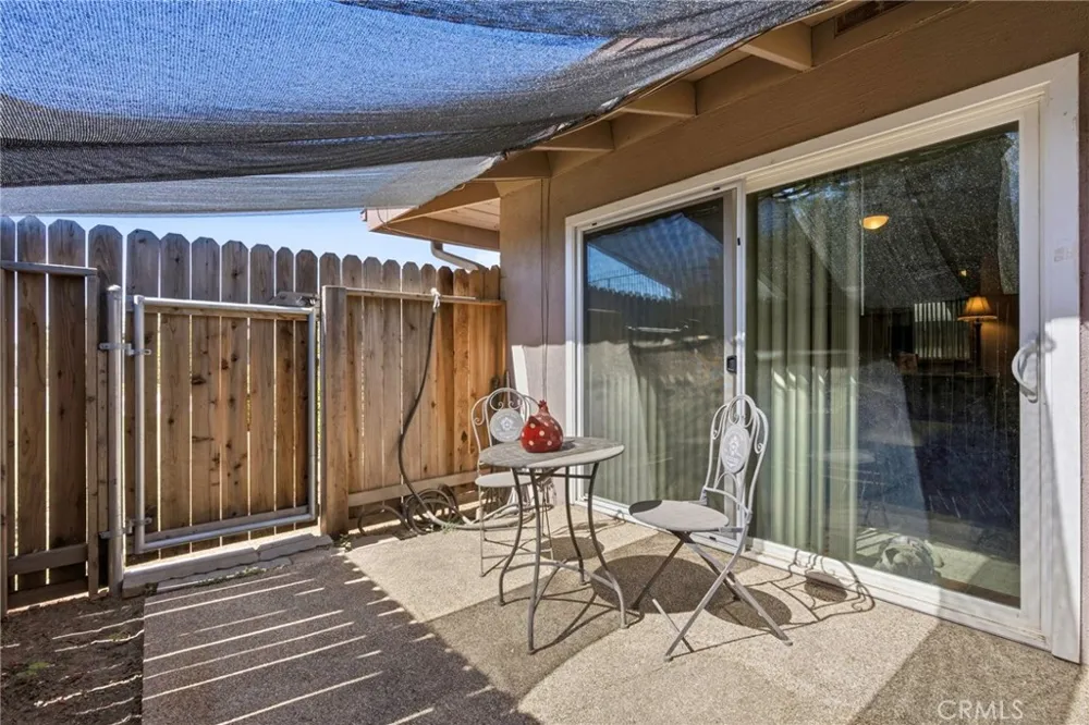 2813 Summit Circle Bakersfield, CA 93306