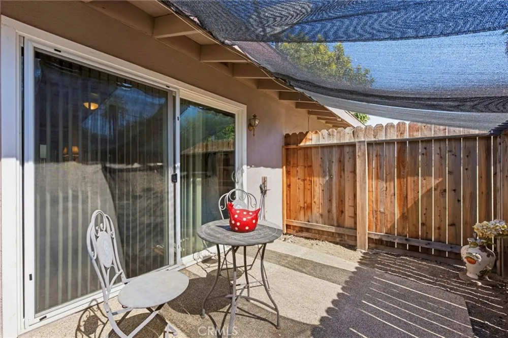 2813 Summit Circle Bakersfield, CA 93306