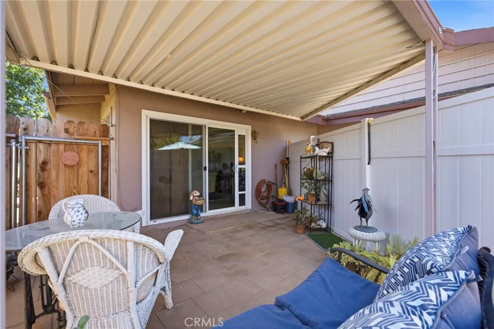 2813 Summit Circle Bakersfield, CA 93306
