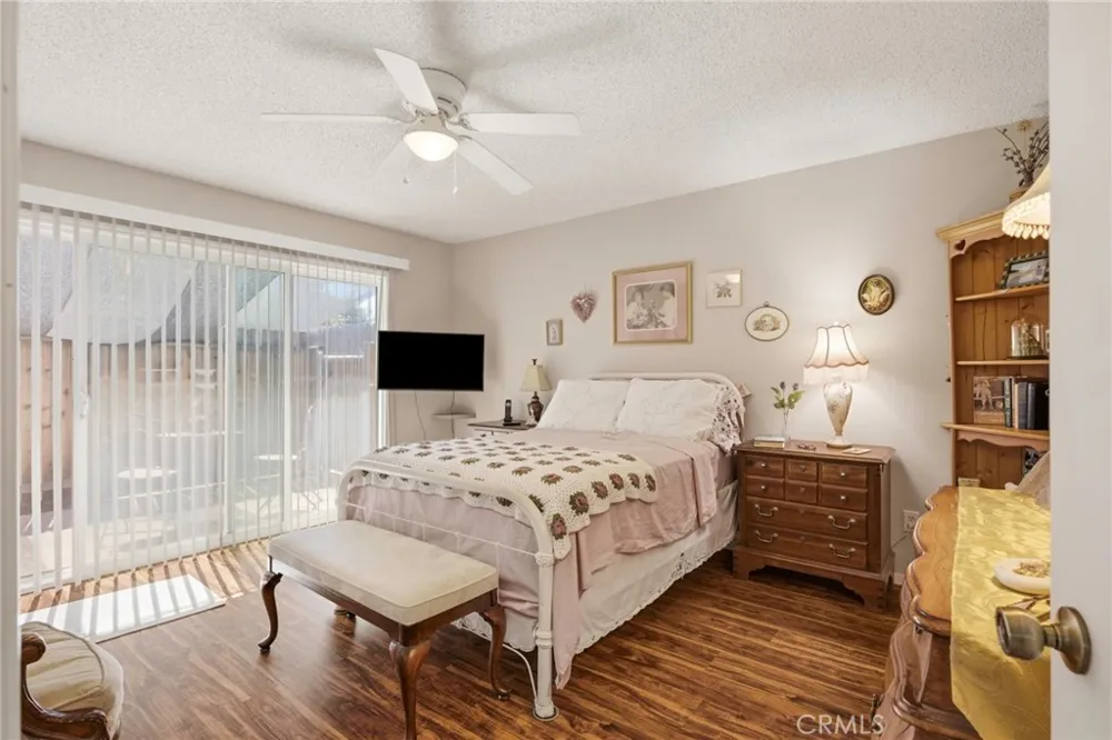 2813 Summit Circle Bakersfield, CA 93306