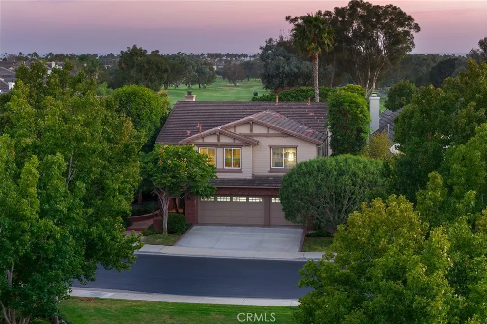 6402 Forester Huntington Beach, CA 92648