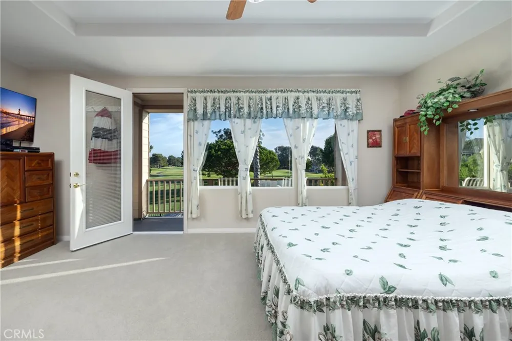 6402 Forester Huntington Beach, CA 92648