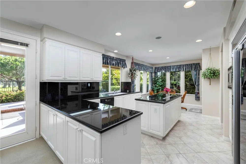 6402 Forester Huntington Beach, CA 92648