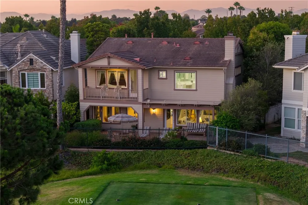 6402 Forester Huntington Beach, CA 92648