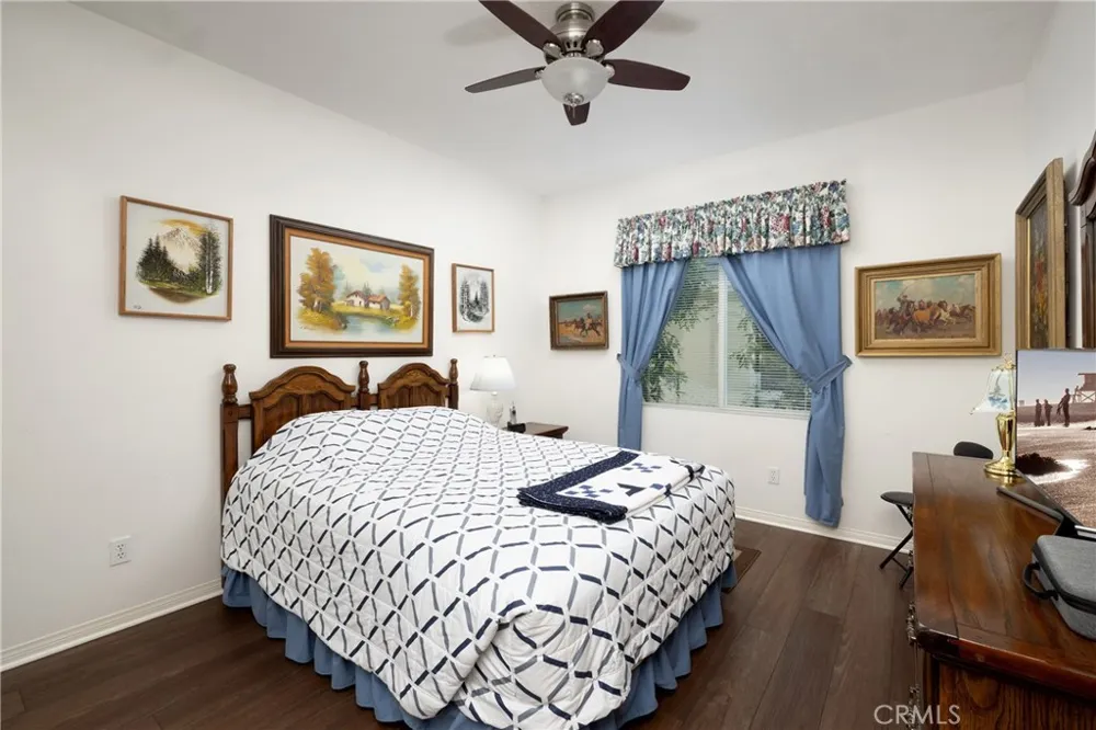 6402 Forester Huntington Beach, CA 92648