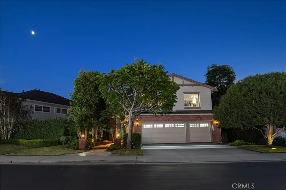 6402 Forester Huntington Beach, CA 92648