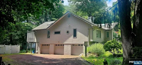 20 Parker Place