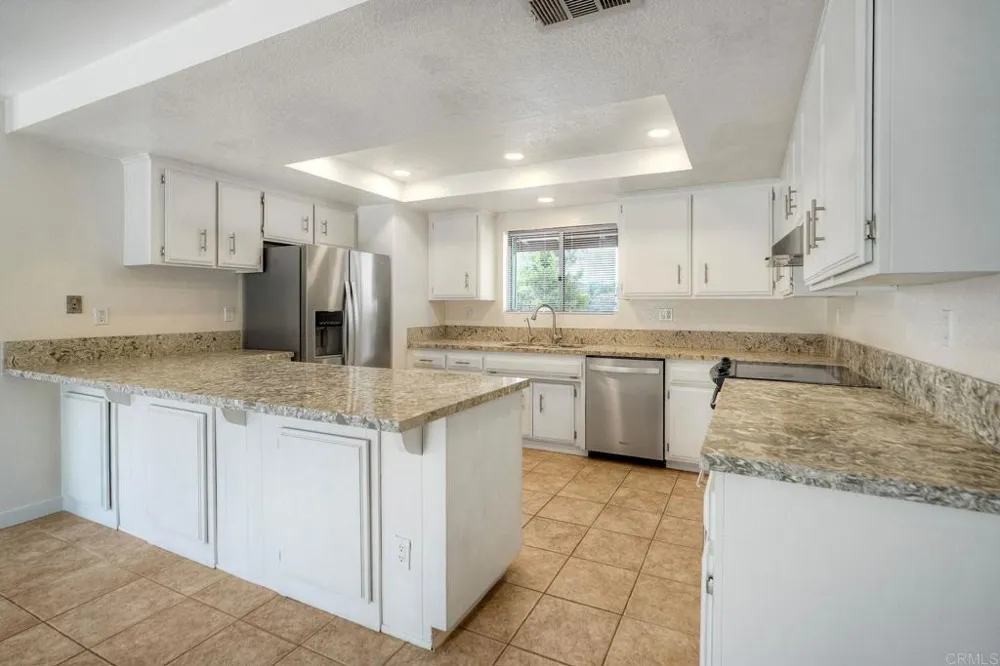 24940 Abalar Way Ramona, CA 92065