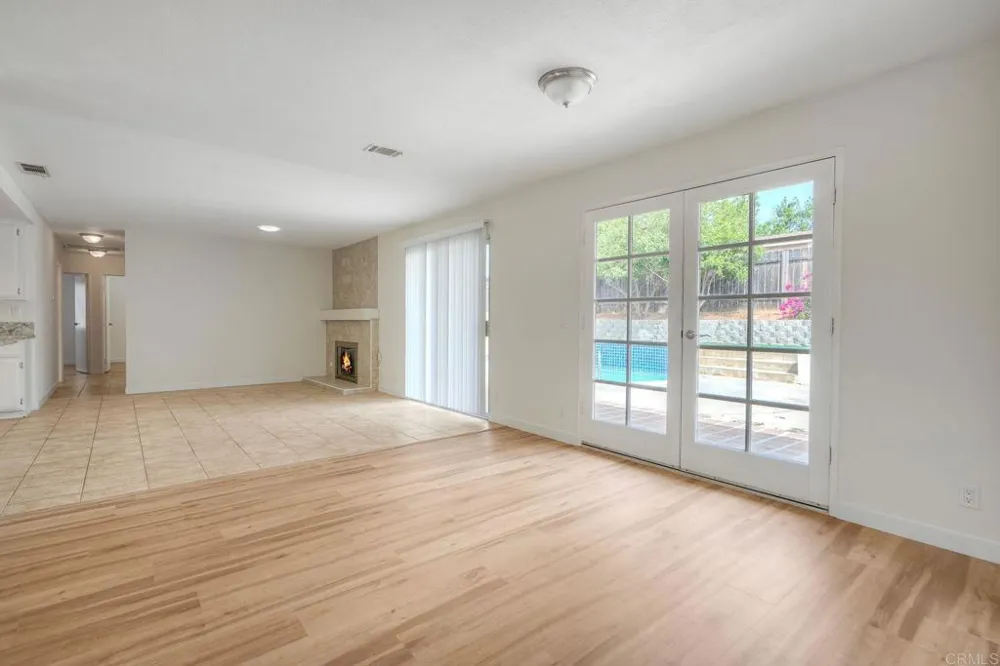 24940 Abalar Way Ramona, CA 92065