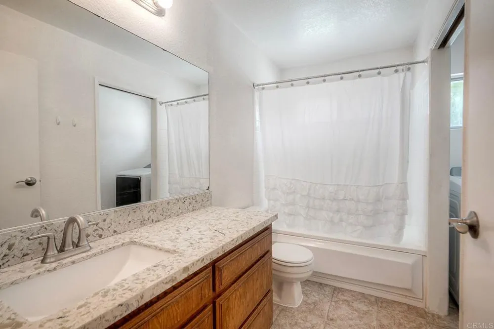 24940 Abalar Way Ramona, CA 92065