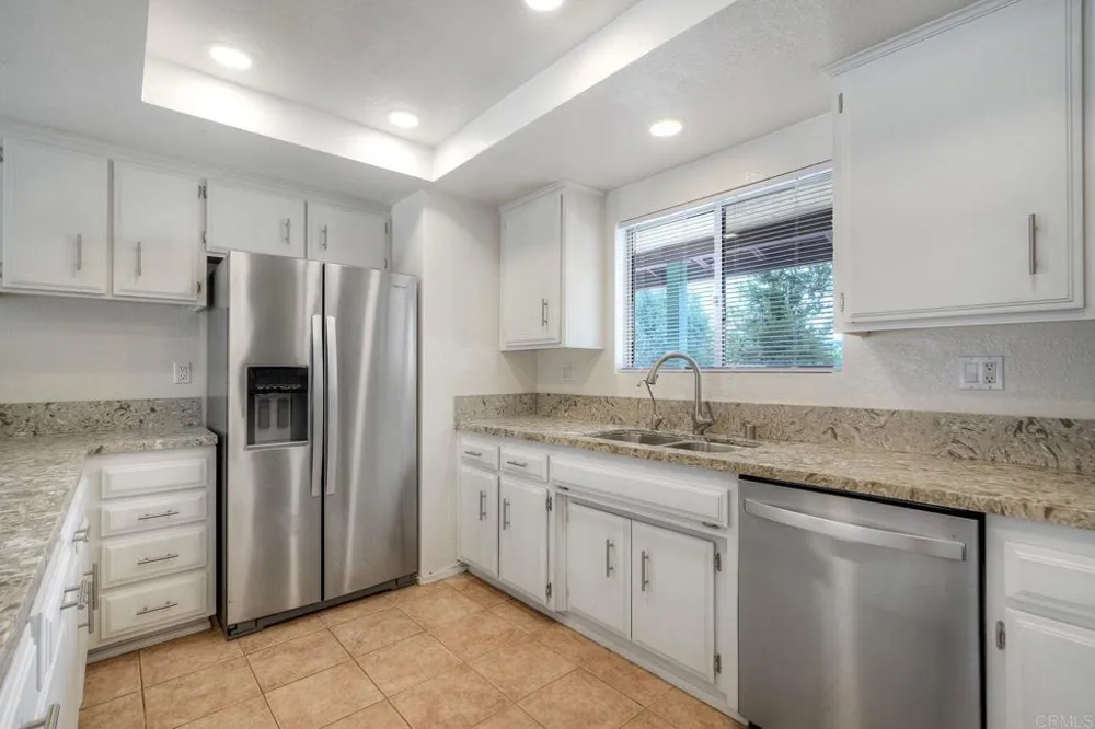 24940 Abalar Way Ramona, CA 92065
