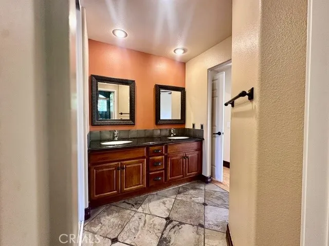 2315 Dunes Tustin, CA 92782
