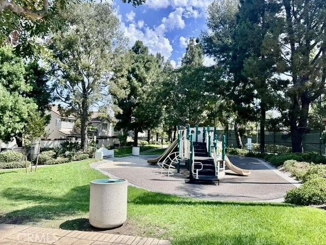 2315 Dunes Tustin, CA 92782