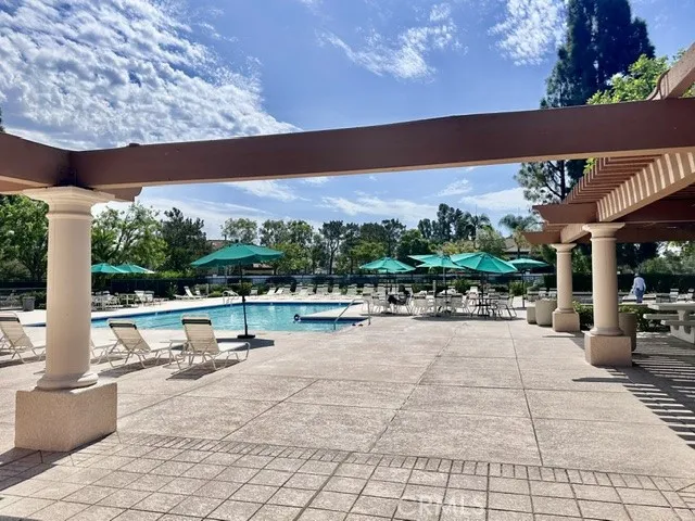 2315 Dunes Tustin, CA 92782