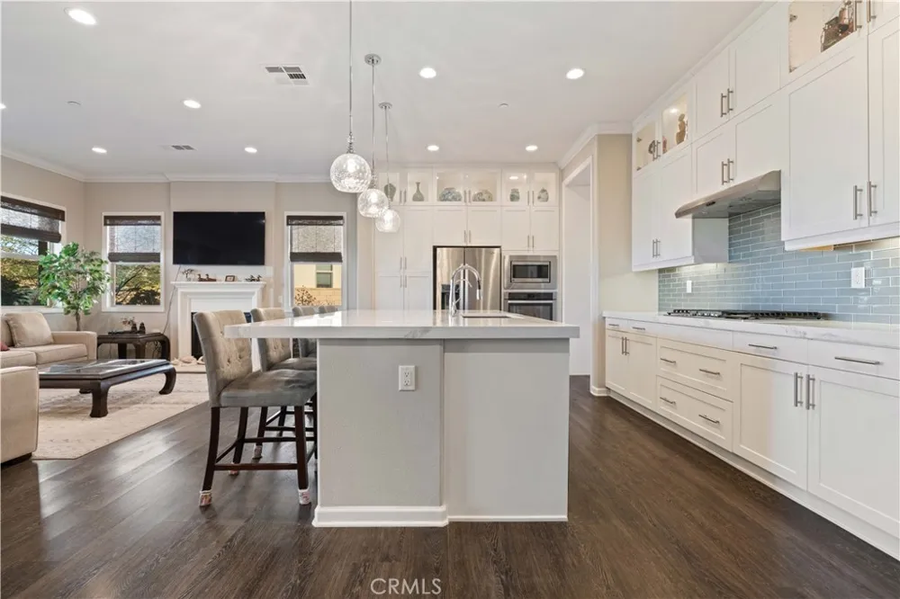 18619 Cedar Crest Drive Canyon Country, CA 91387