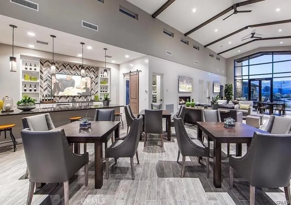18619 Cedar Crest Drive Canyon Country, CA 91387