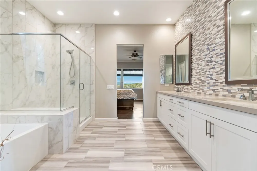 18619 Cedar Crest Drive Canyon Country, CA 91387