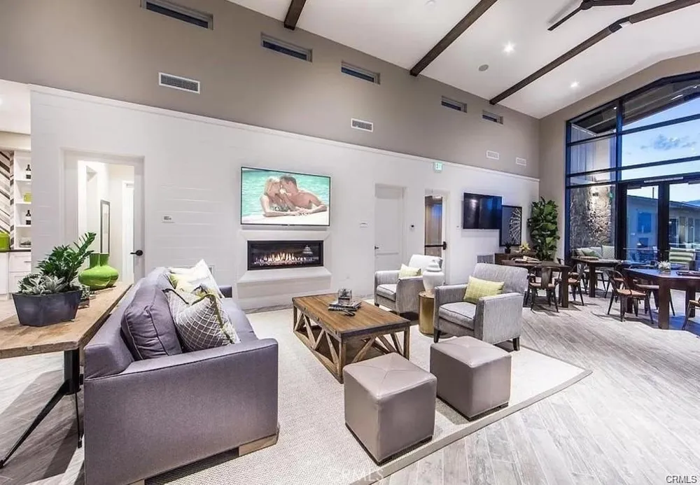 18619 Cedar Crest Drive Canyon Country, CA 91387