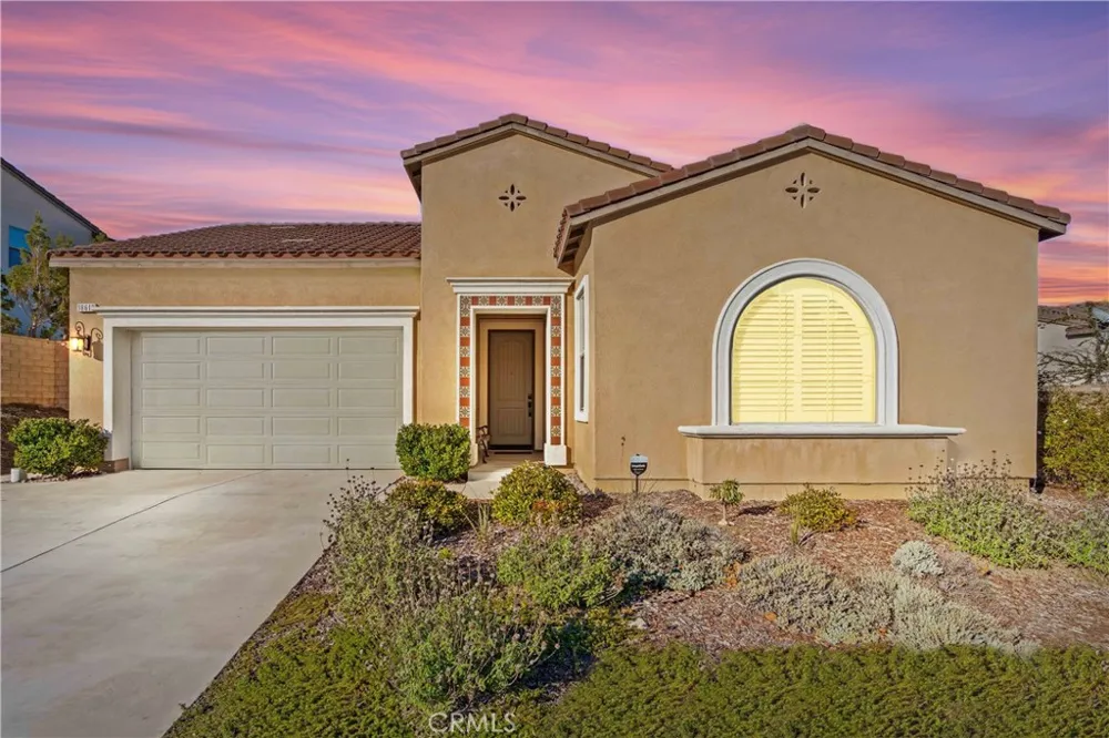 18619 Cedar Crest Drive Canyon Country, CA 91387