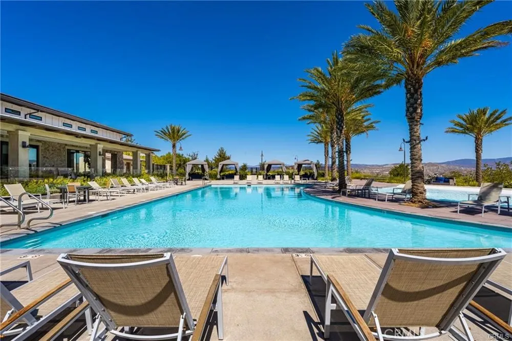 18619 Cedar Crest Drive Canyon Country, CA 91387