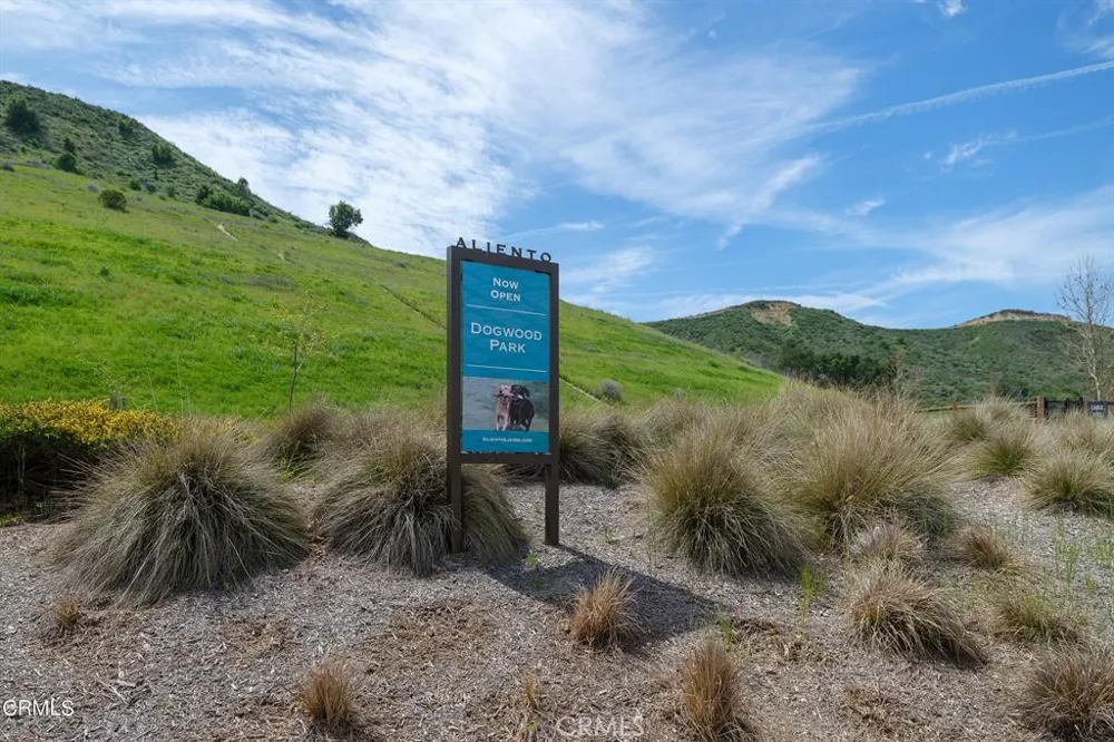 18619 Cedar Crest Drive Canyon Country, CA 91387